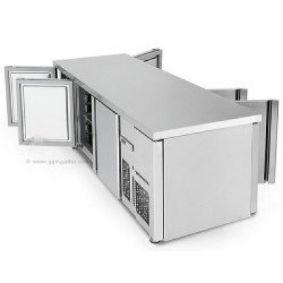 Стол холодильный для хлебобулочных изделий двухстворчатый ggmgastro BKI228B