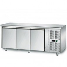   Стол холодильный ggmgastro  BKS208