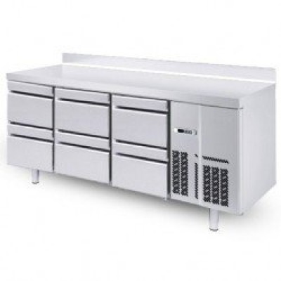 Стол холодильный ggmgastro KTI206#3#6SBI1212 Стол холодильный ggmgastro KTI206#3#6SBI1212